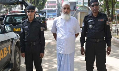 স্ত্রীসহ স্বাস্থ্যের সেই গাড়িচালকের কারাদণ্ড