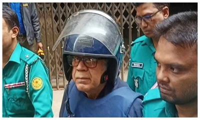 টয়লেটে পড়ে আহত সাবেক মন্ত্রী কামরুল