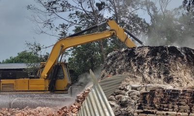 সোনারগাঁয়ে কারখানা গুঁড়িয়ে দিল তিতাস