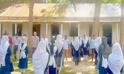 গত বছর শতভাগ ফেল, এবার সবাই পাস