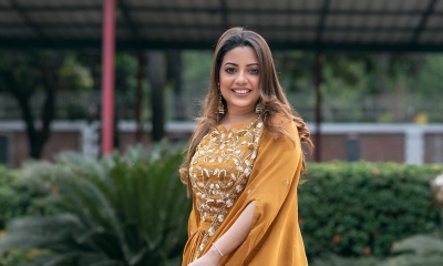 পরকীয়া প্রেমিকের টানে যুক্তরাষ্ট্র যাচ্ছেন কনা!