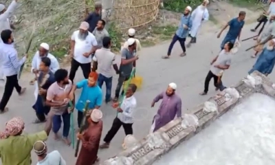 বিএনপি সমর্থকদের ‘চম্পাবতী মেলা’য় আপত্তি জামায়াতের, সংঘর্ষে আহত ১১