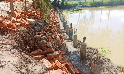 নিম্নমানের সামগ্রীতে সড়ক নির্মান, চিঠি দিয়েও নিরুপায় এলজিইডি 