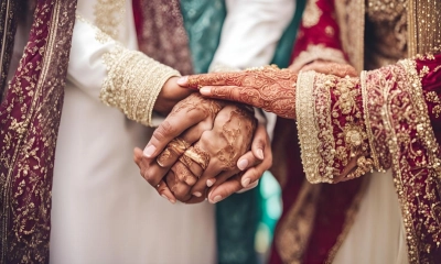 ভালোবেসে দুই তরুণীকে একসঙ্গে বিয়ে