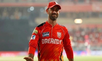চেয়ারে লাথি মেরে বড় শাস্তি পেলেন ম্যাক্সওয়েল