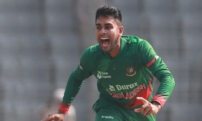 ভয়ংকর হয়ে ওঠার আগেই কামিন্দুকে ফেরালেন মিরাজ