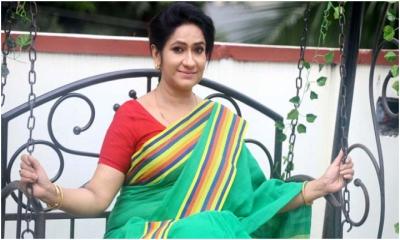 ভয়ঙ্কর তথ্য দিলেন মনিরা মিঠু