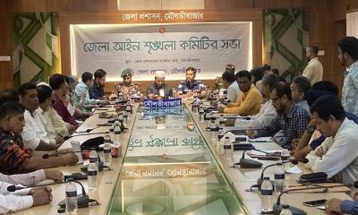 ব্যাটারি চালিত রিকশা চলবে গলির রাস্তায়, শহরে নয়