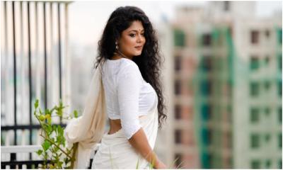 ‘নয়া মানুষ’ নিয়ে প্রেক্ষাগৃহে মৌসুমী হামিদ
