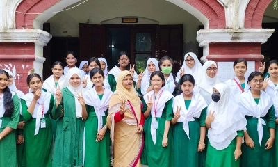 ময়মনসিংহ বোর্ডে পাসের হার ৫৮.২২ শতাংশ, জিপিএ-৫-এ এগিয়ে মেয়েরা