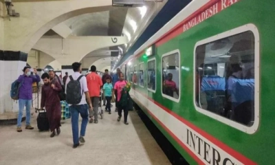 ‘কর্মই ধর্ম, কর্মেই মুক্তি’ : ট্রেন চালক