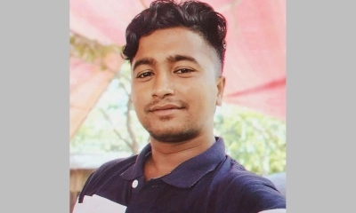 বাবার মৃত্যুর এক দিন পর ফুটফুটে সন্তানের জন্ম