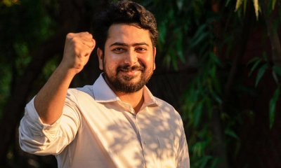 সরকার যদি উদ্যোগ না নেয় আমরা বসে থাকব না: নাহিদ