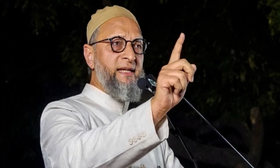 পাকিস্তানের প্রধানমন্ত্রী ও সেনাপ্রধানকে ‘বোকা জোকার’ বললেন আসাদউদ্দিন
