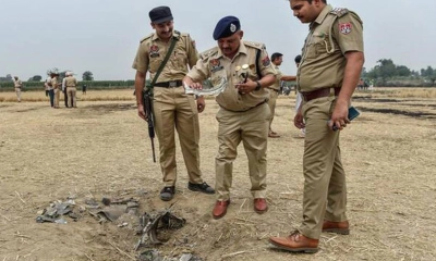 আত্মঘাতী বোমা হামলায় পাকিস্তানের ১৩ সেনা সদস্য নিহত
