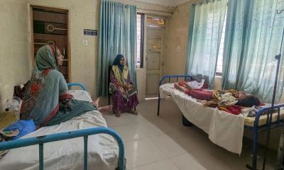 স্বামী-মেয়েকে হারিয়ে বিপর্যস্ত শহীদের স্ত্রী, ভর্তি হাসপাতালে