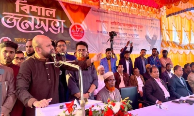 ‘রাজনৈতিক ব্যানারে হাট-ঘাট-মাঠ দখল চলতে পারে না’