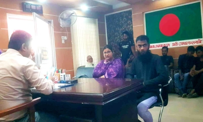 বিএনপি-জামায়াতের মধ্যে ভিজিডি কার্ড ভাগাভাগির অভিযোগ পুঠিয়া এনসিপি নেতাদের