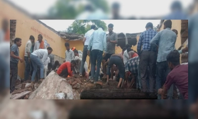 ভারতে ধসে পড়লো স্কুল ভবন, বহু হতাহতের শঙ্কা