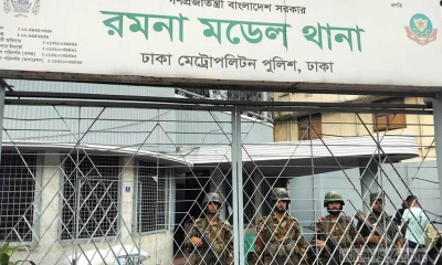 সিদ্ধেশ্বরীতে চালককে মারধর করে অটোরিকশা ছিনতাই