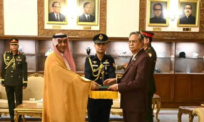 রাষ্ট্রপতির কাছে সৌদি রাষ্ট্রদূতের পরিচয়পত্র পেশ