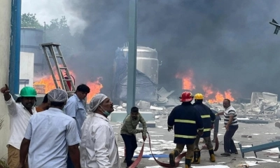 ভারতের হায়দরাবাদের সিগাচি ইন্ডাস্ট্রিজ বিস্ফোরণের দৃশ্য। ছবি- সংগৃহীত