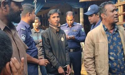 চাঁদাবাজি করতে গিয়ে ভুয়া সাংবাদিক গ্রেপ্তার