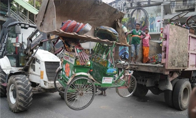 অটোরিকশা বন্ধে হার্ডলাইনে ডিএমপি-ডিএনসিসি