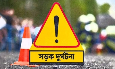 দিনাজপুরে ট্রাক-মাইক্রোবাস সংঘর্ষ, নিহত ২