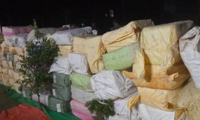 ব্রাহ্মণবাড়িয়ায় কোটি টাকার  ভারতীয় অবৈধ পণ্য আটক