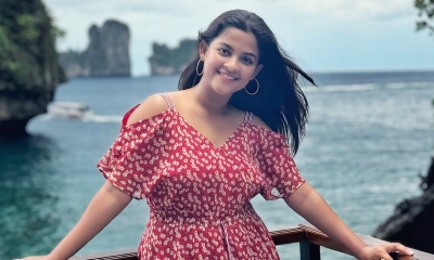 দেশের সিস্টেম নিয়ে প্রশ্ন তুলে সাদিয়া আয়মানের পোস্ট