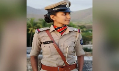 পুলিশ প্রেমিকাকে হত্যা করে থানায় হাজির কনস্টেবল