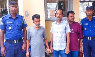 দোকান দখল: যুবদলের তিন নেতাকর্মী গ্রেপ্তার