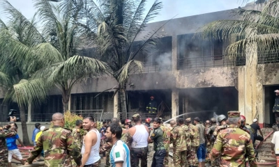 ক্লাস চলাকালে মাইলস্টোনে বিমান বিধ্বস্ত