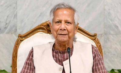দেশের মানুষ চায় ফ্যাসিবাদবিরোধী রাজনৈতিক দলগুলোর দৃশ্যমান ঐক্য: প্রধান উপদেষ্টা