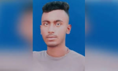 এক বিষয়ের জন্য  পরীক্ষা, ফলাফলে  ফেল দুইটিতে!