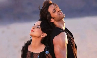 কঙ্গনাকে আপত্তিকর ছবি পাঠাতে বলতেন হৃতিক