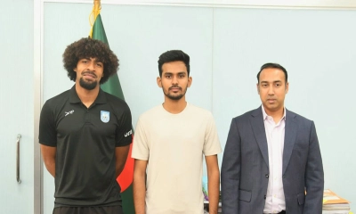 বাফুফেতে সিন্ডিকেট ভাঙতে একাট্টা আসিফ-তাবিথ