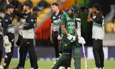 বাবর-রিজওয়ানদের ছাড়া নাস্তানাবুদ পাকিস্তান