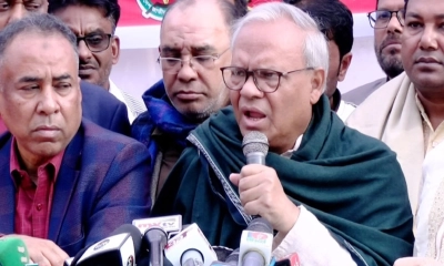 ‘অন্তর্বর্তী সরকারের কোনো আইনি ভিত্তি নেই’