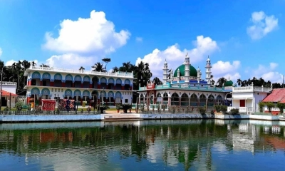 সৌদির সাথে মিল রেখে শুক্রবার চট্টগ্রামে ঈদ উদযাপন করবে যারা