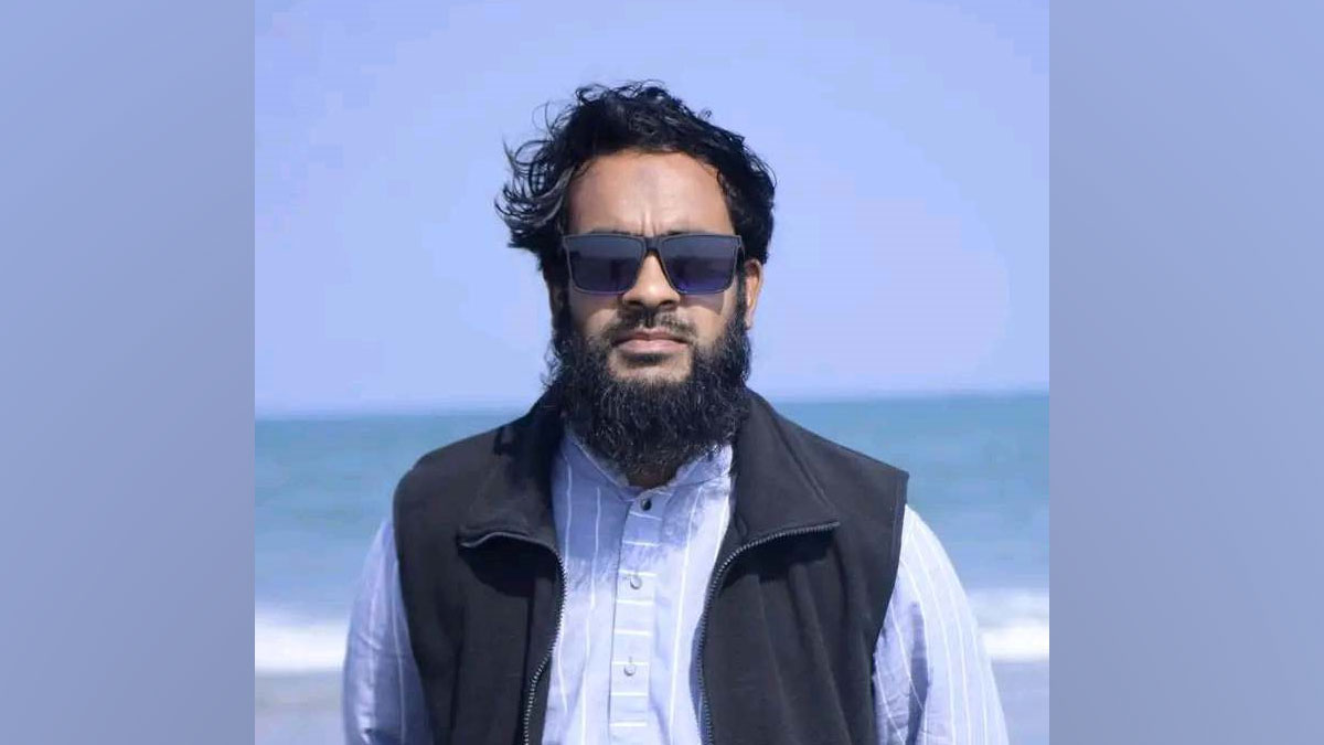 হিযবুত তাহরীর সন্দেহে কুবি শিক্ষার্থীকে তুলে নিল র‌্যাব!