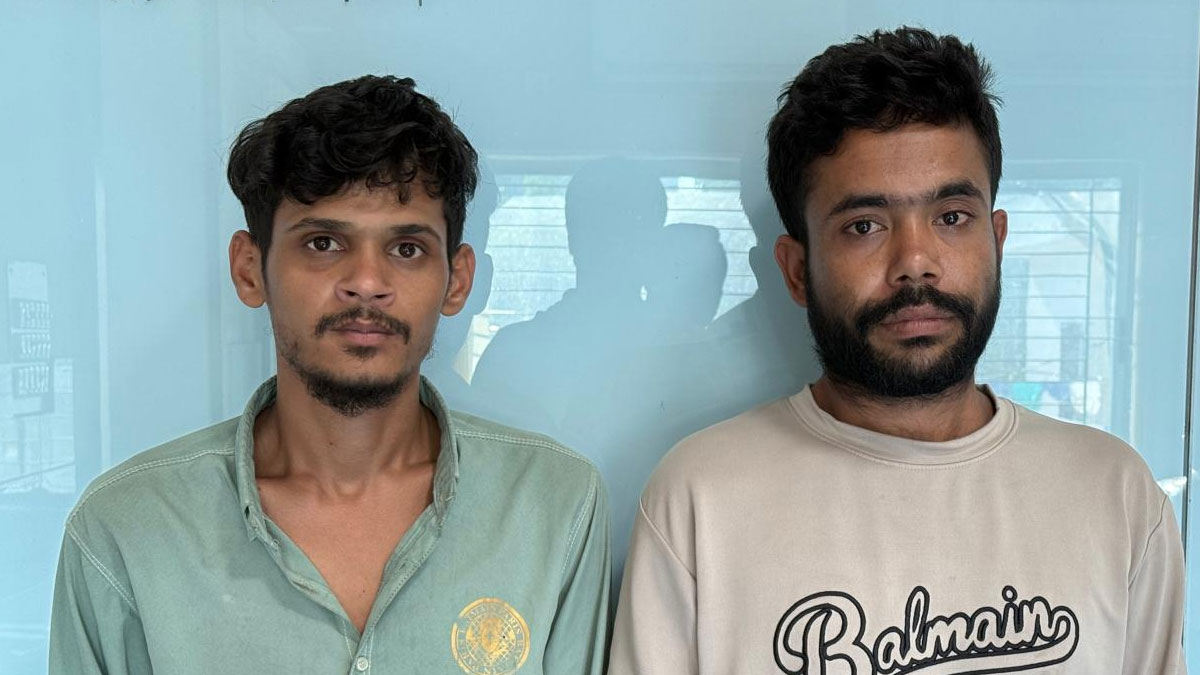 মাদকসহ গ্রেপ্তার সৌরভ ঘোষ ও মো. শাহীন। ছবি- মাদকদ্রব্য নিয়ন্ত্রণ অধিদপ্তর (ডিএনসি)