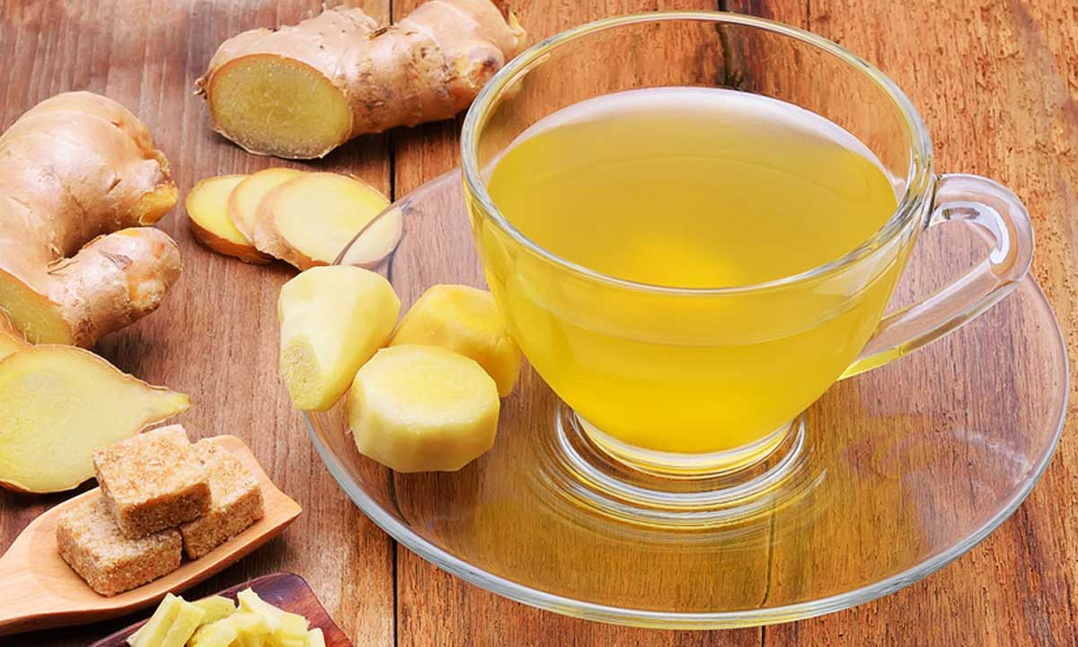 গরম পানির সঙ্গে আদা। ছবি- সংগৃহীত