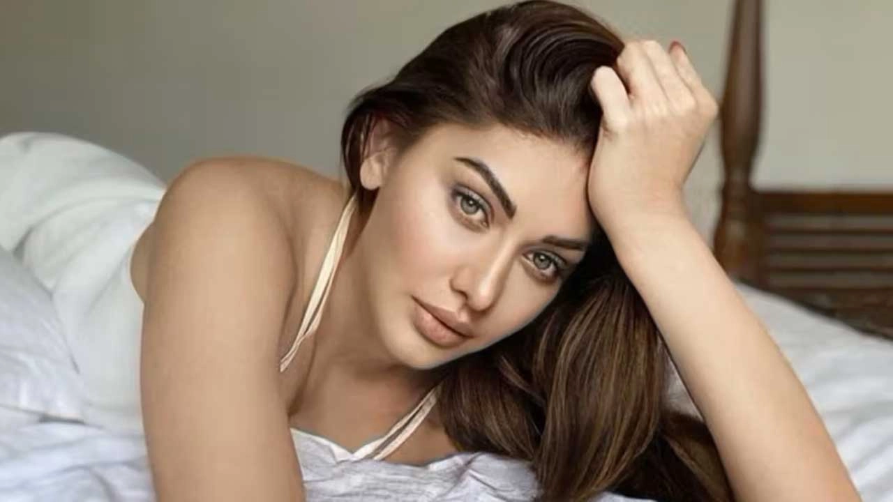 শেফালী জারিওয়ালা আর নেই