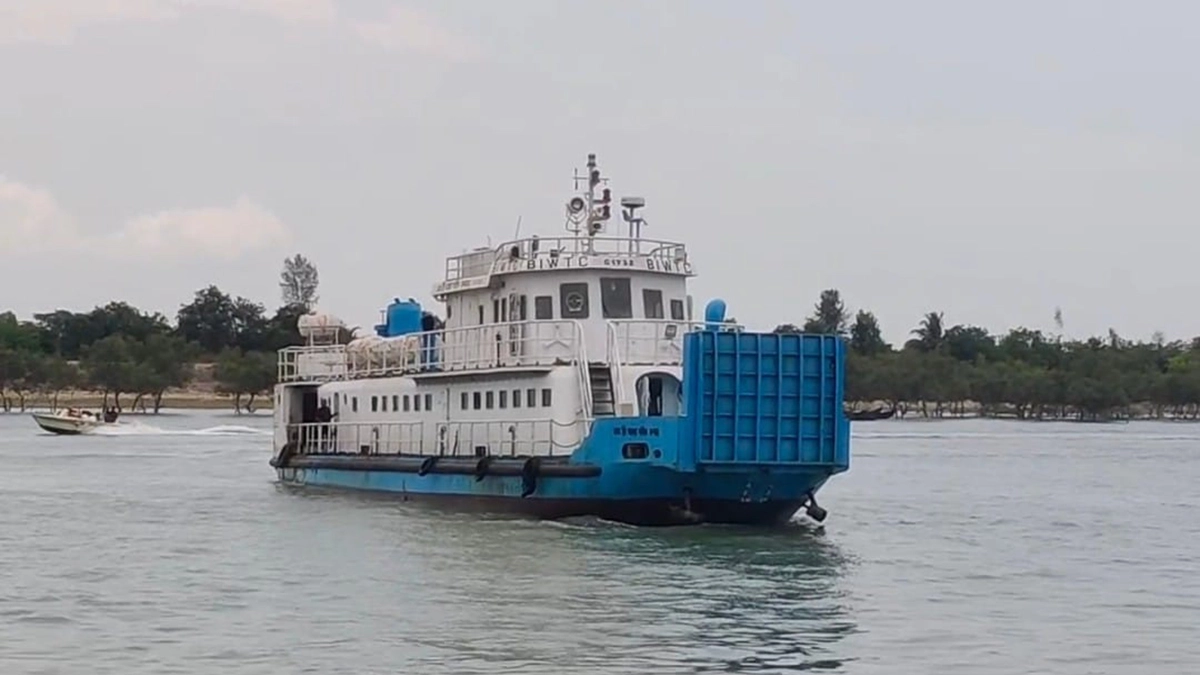কক্সবাজার-মহেশখালী নৌরুটে সি-ট্রাক সার্ভিস চালু