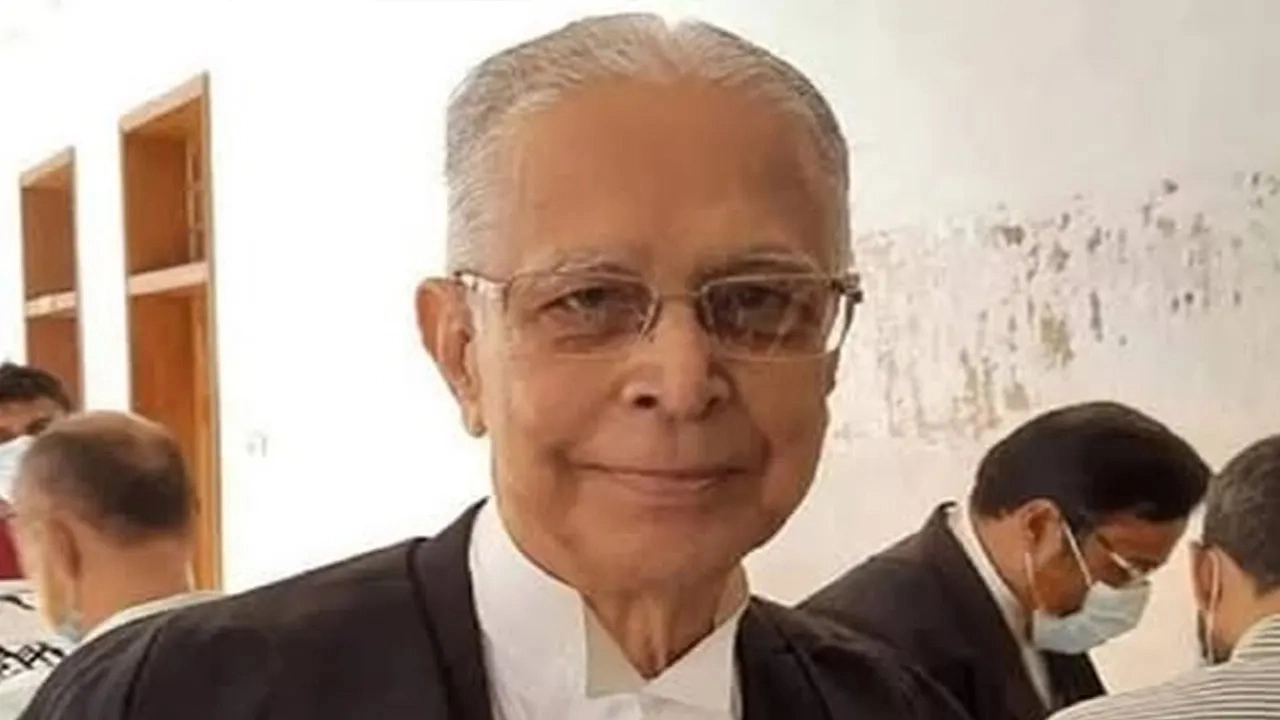 সুপ্রিম কোর্টের সিনিয়র আইনজীবী এ ওয়াই মশিউজ্জামান।     ছবি- সংগৃহীত
