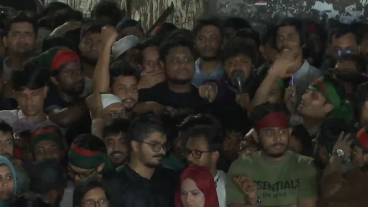 আ.লীগ নিষিদ্ধে এক ঘণ্টার সময় দিলেন আন্দোলনকারীরা