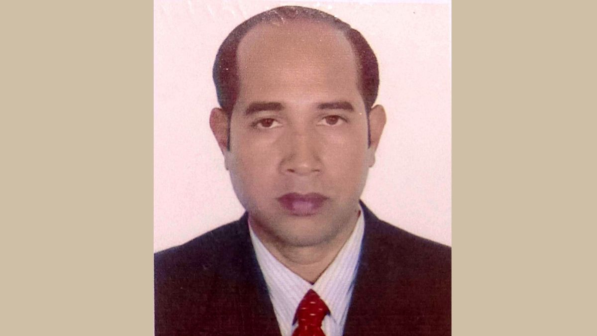 ব্যাংকঋণ নিয়ে লাপাত্তা সাবেক শিক্ষক মো. কামরুজ্জামান সাচ্চু। ছবি- সংগৃহীত
