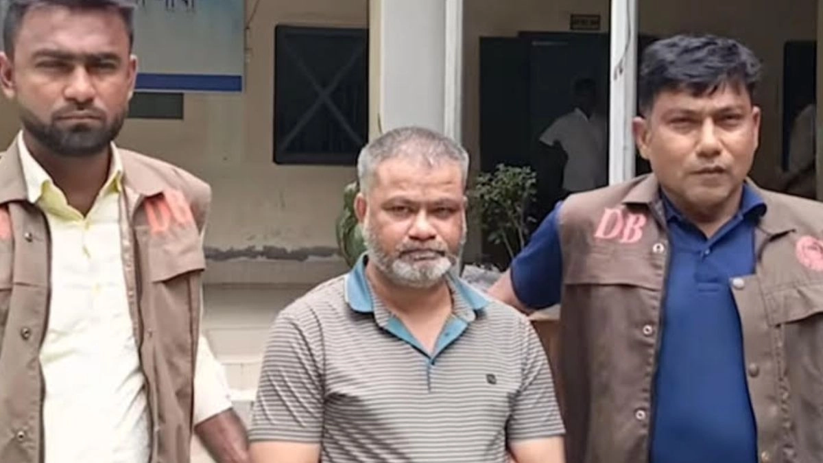 বগুড়ার বহিস্কৃত যুবলীগ নেতা আবদুল মতিন সরকারের গ্রেপ্তার করেছে ডিবি। ছবি- রূপালী বাংলাদেশ